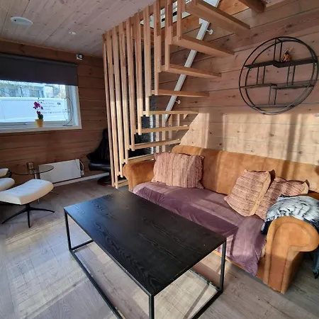 Modern Apartment *